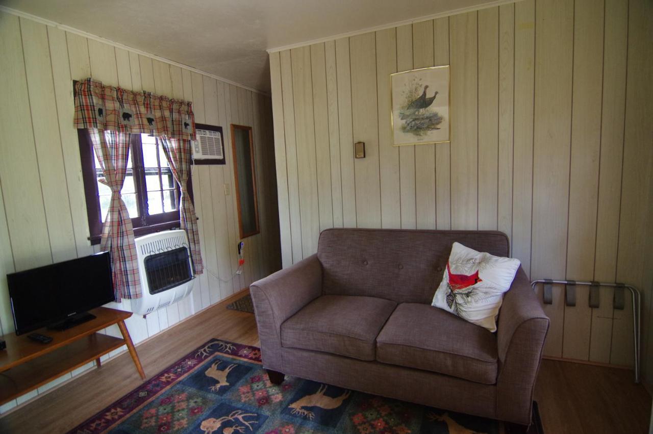 Moreno'S Adirondack Cabins Saranac Lake Eksteriør bilde