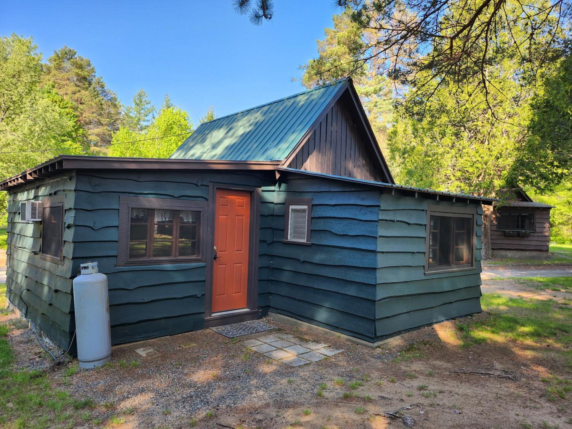 Moreno'S Adirondack Cabins Saranac Lake Eksteriør bilde