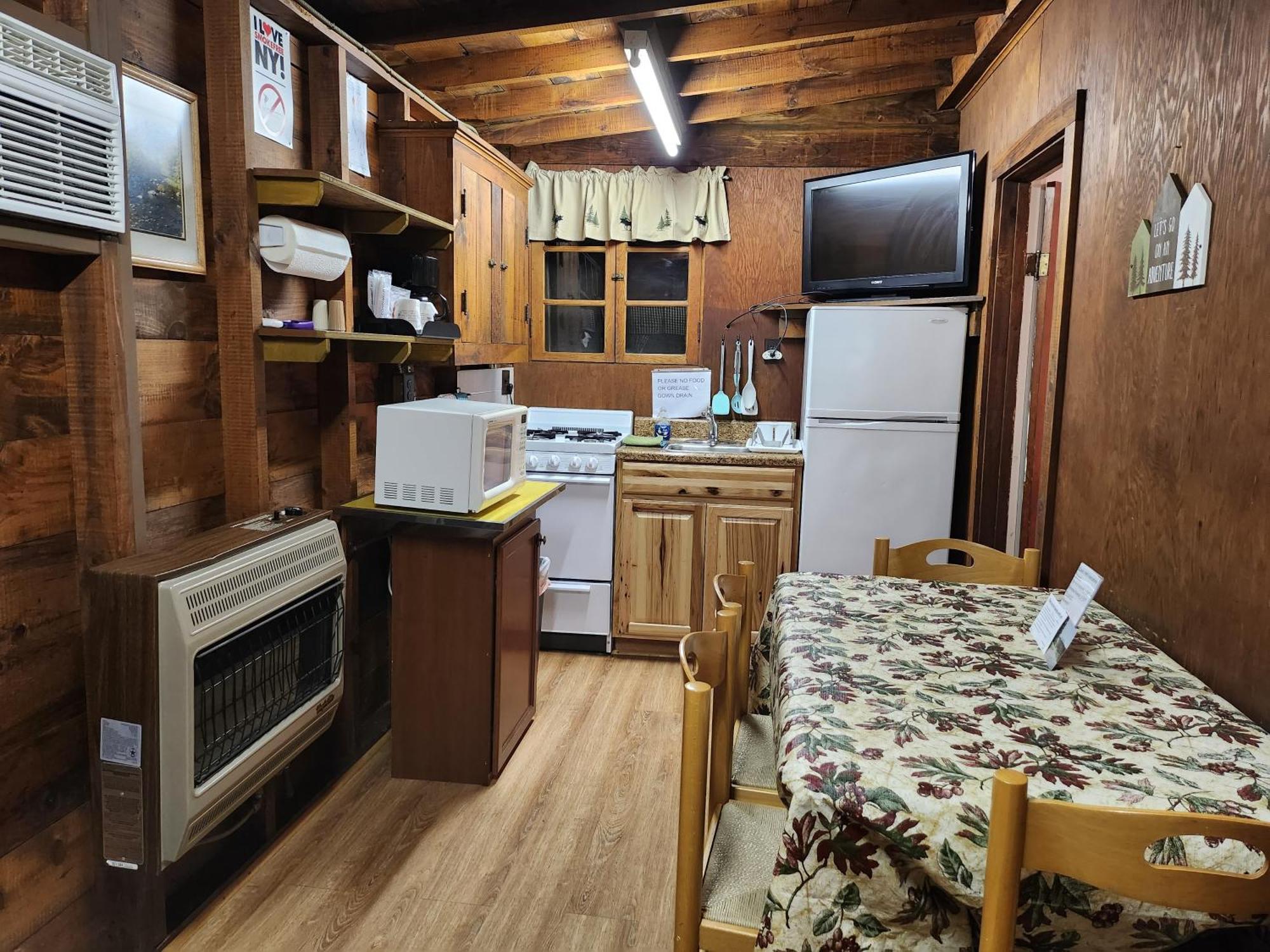 Moreno'S Adirondack Cabins Saranac Lake Eksteriør bilde