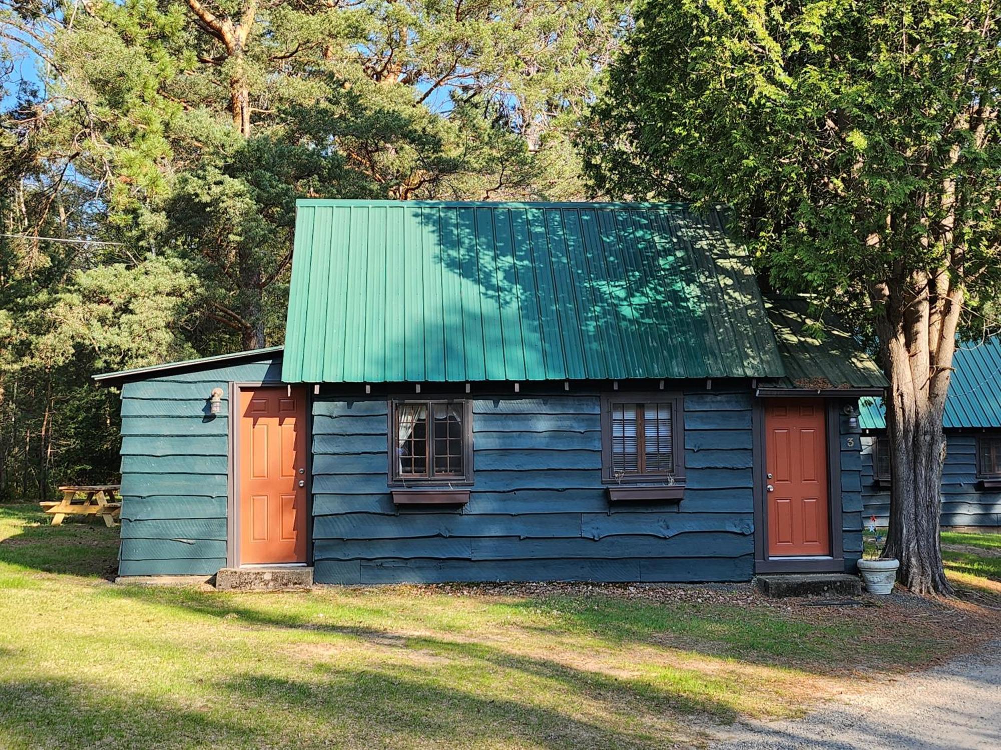 Moreno'S Adirondack Cabins Saranac Lake Eksteriør bilde